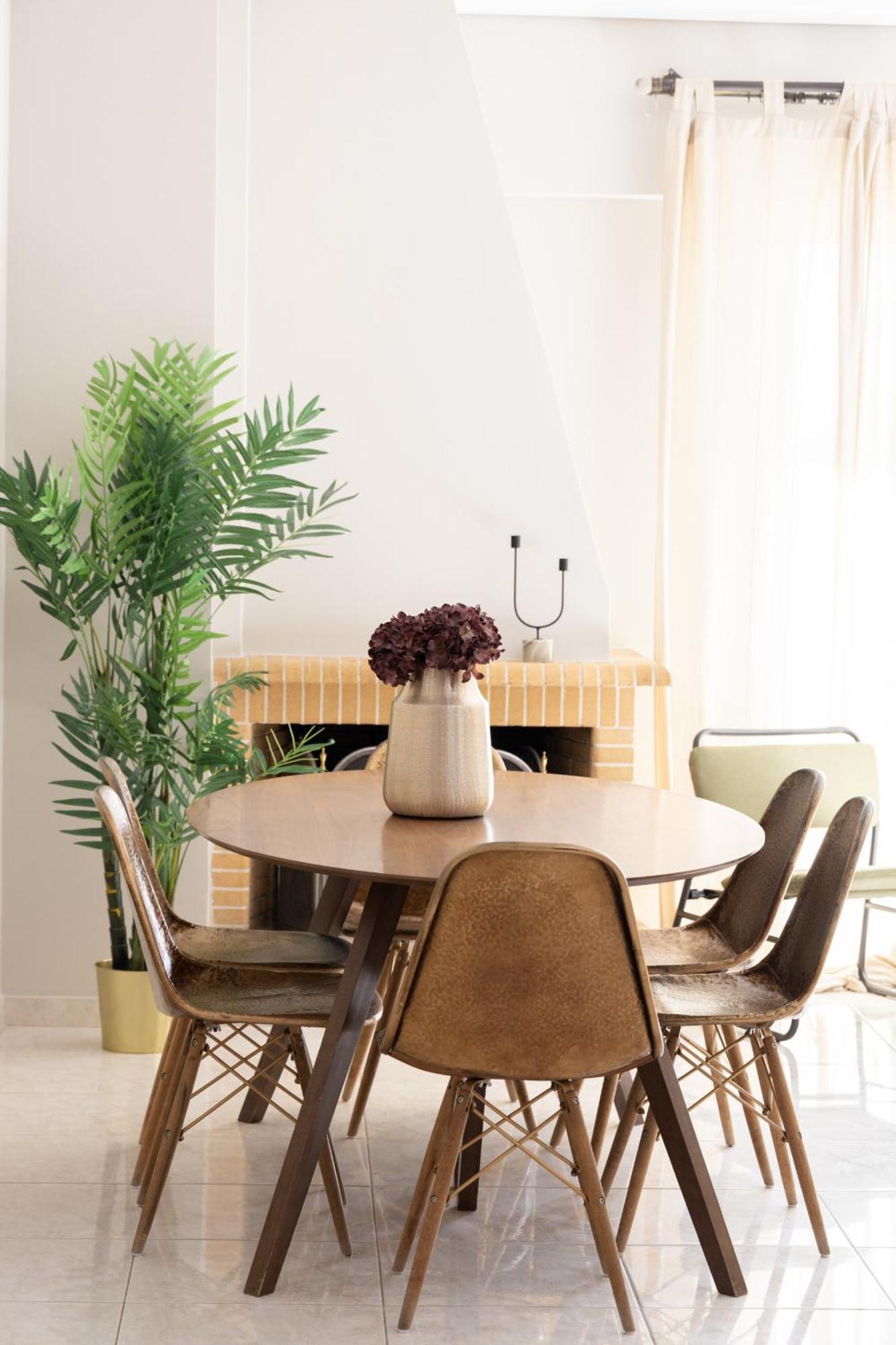 Renovated 3 Bedroom Apt With Acropolis View アテネ エクステリア 写真